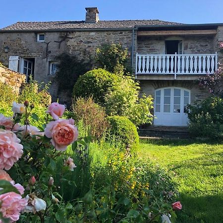 Maisonnette De Charme Les Jardins De Lou Boussac  Dış mekan fotoğraf
