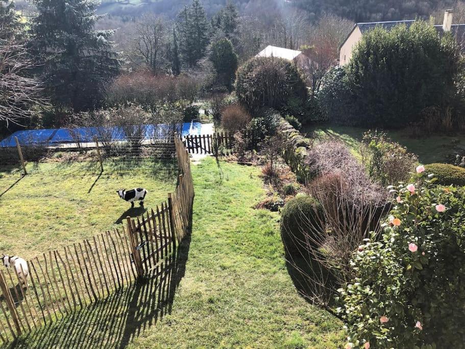 Maisonnette De Charme Les Jardins De Lou Boussac  Dış mekan fotoğraf